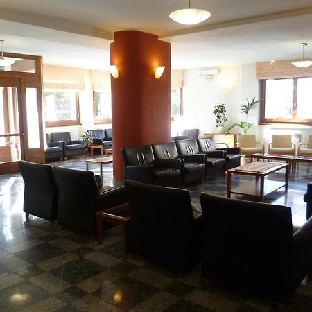 Hotel Derby Aprica Εξωτερικό φωτογραφία
