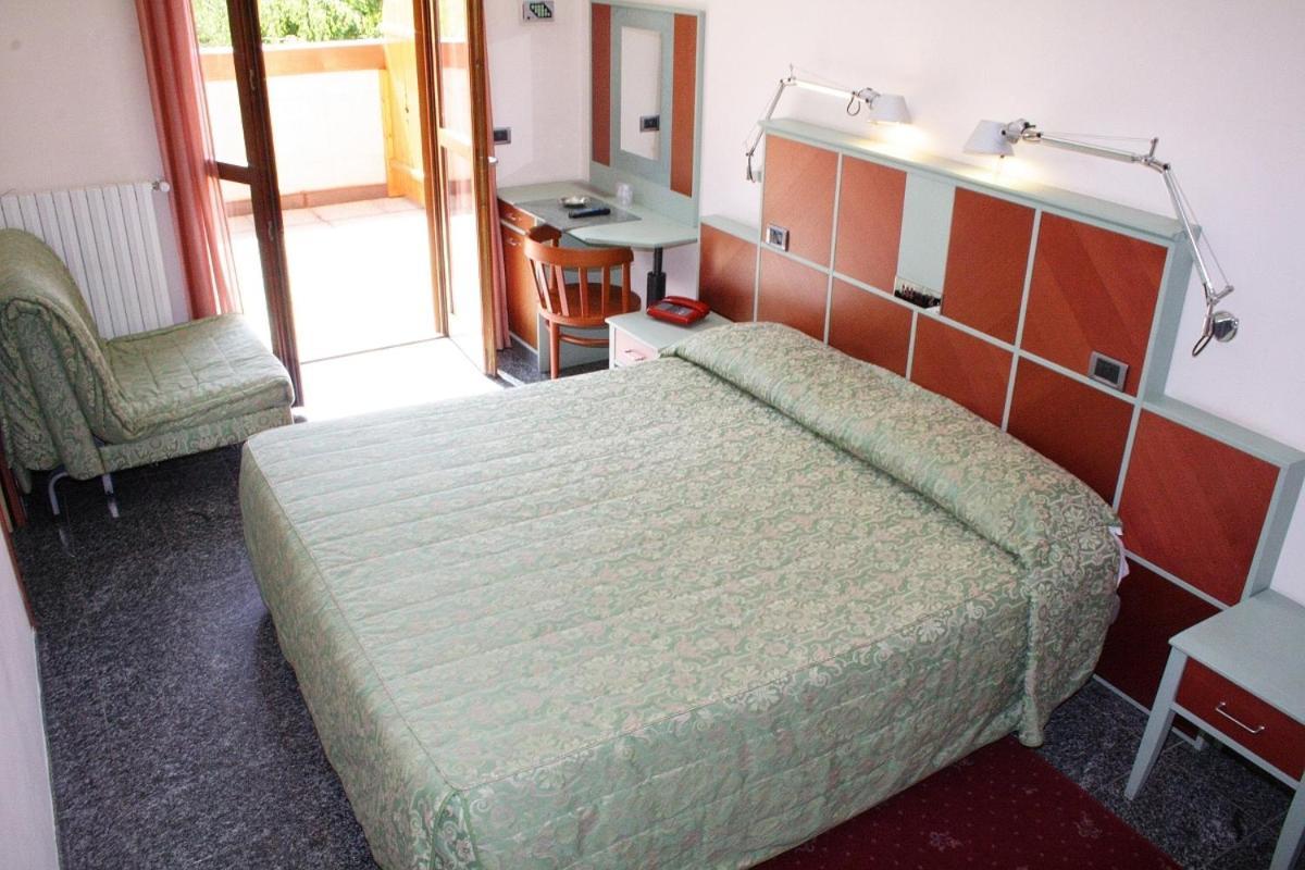 Hotel Derby Aprica Εξωτερικό φωτογραφία