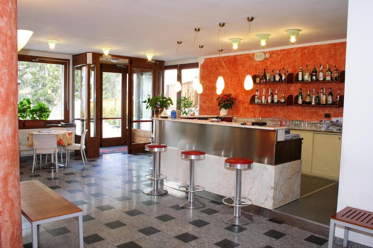 Hotel Derby Aprica Εξωτερικό φωτογραφία