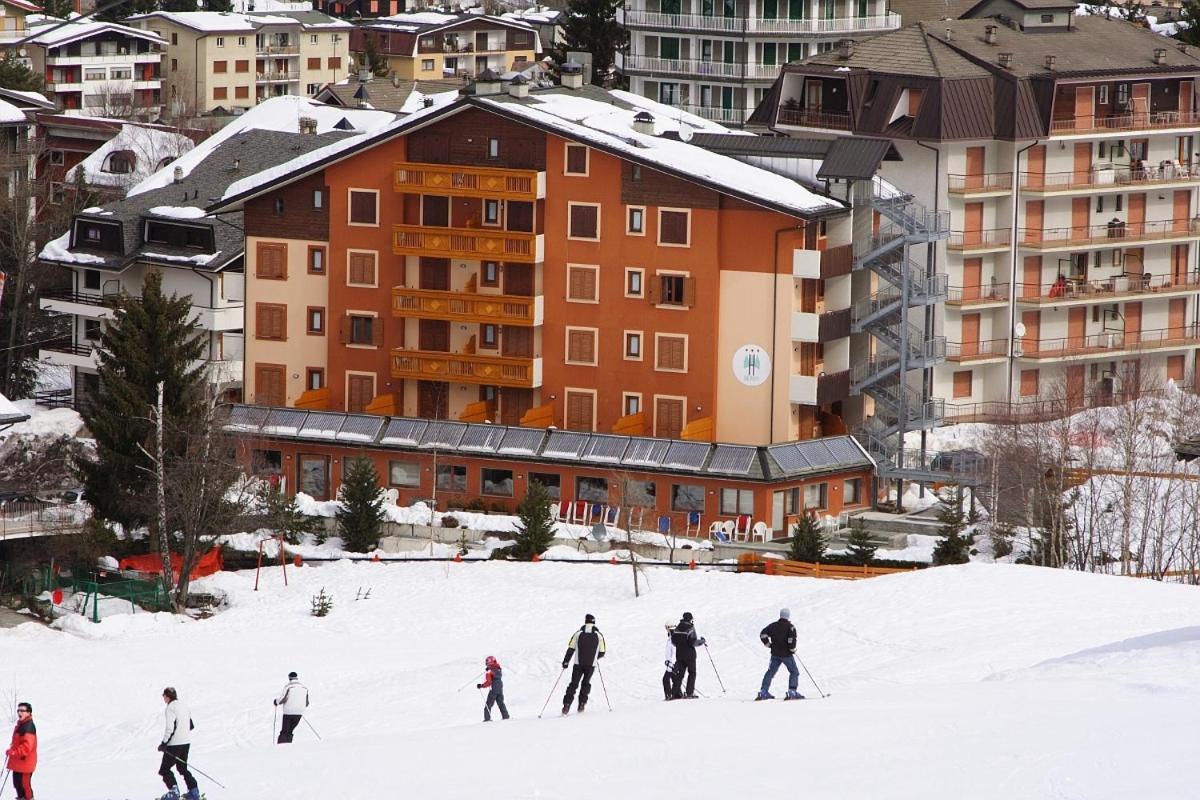 Hotel Derby Aprica Εξωτερικό φωτογραφία
