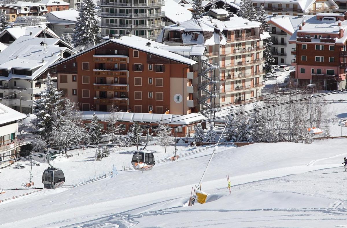 Hotel Derby Aprica Εξωτερικό φωτογραφία