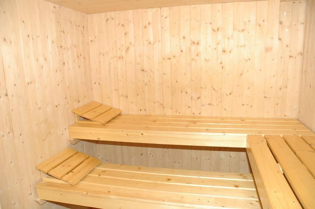 Hotel Derby Aprica Εξωτερικό φωτογραφία